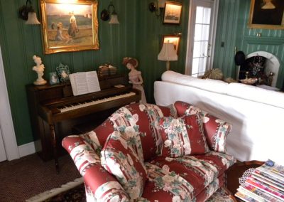 Living Room - Piano & Settee